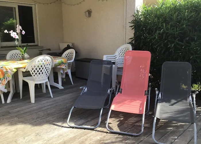 公寓 Appt T2 Standing Avec Piscine Et Terrasse *