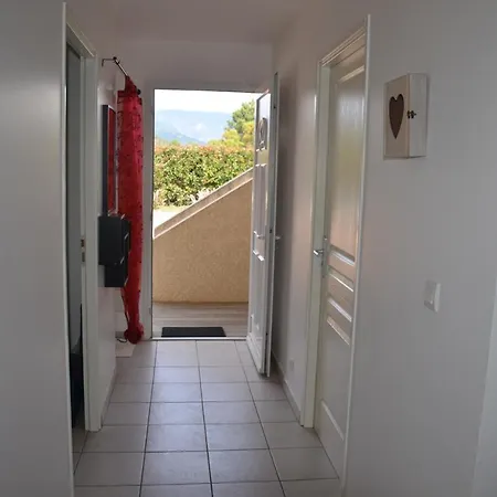 Appt T2 Standing Avec Piscine Et Terrasse アパート