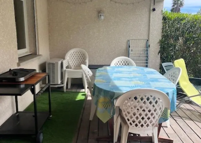 Appt T2 Standing Avec Piscine Et Terrasse Apartment *